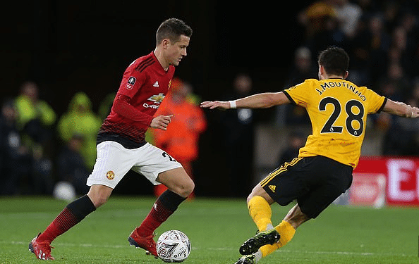 攻防守两端 攻防守两端